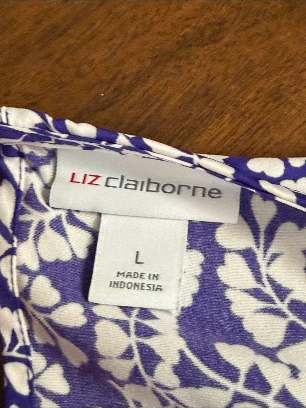 Liz Claiborne Purple White Floral Keyhole Blouse Top Large Boho Chic Tunic EUC!! - Picture 8 of 10